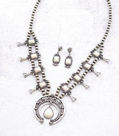 THE COTTONWOOD BLOSSOM