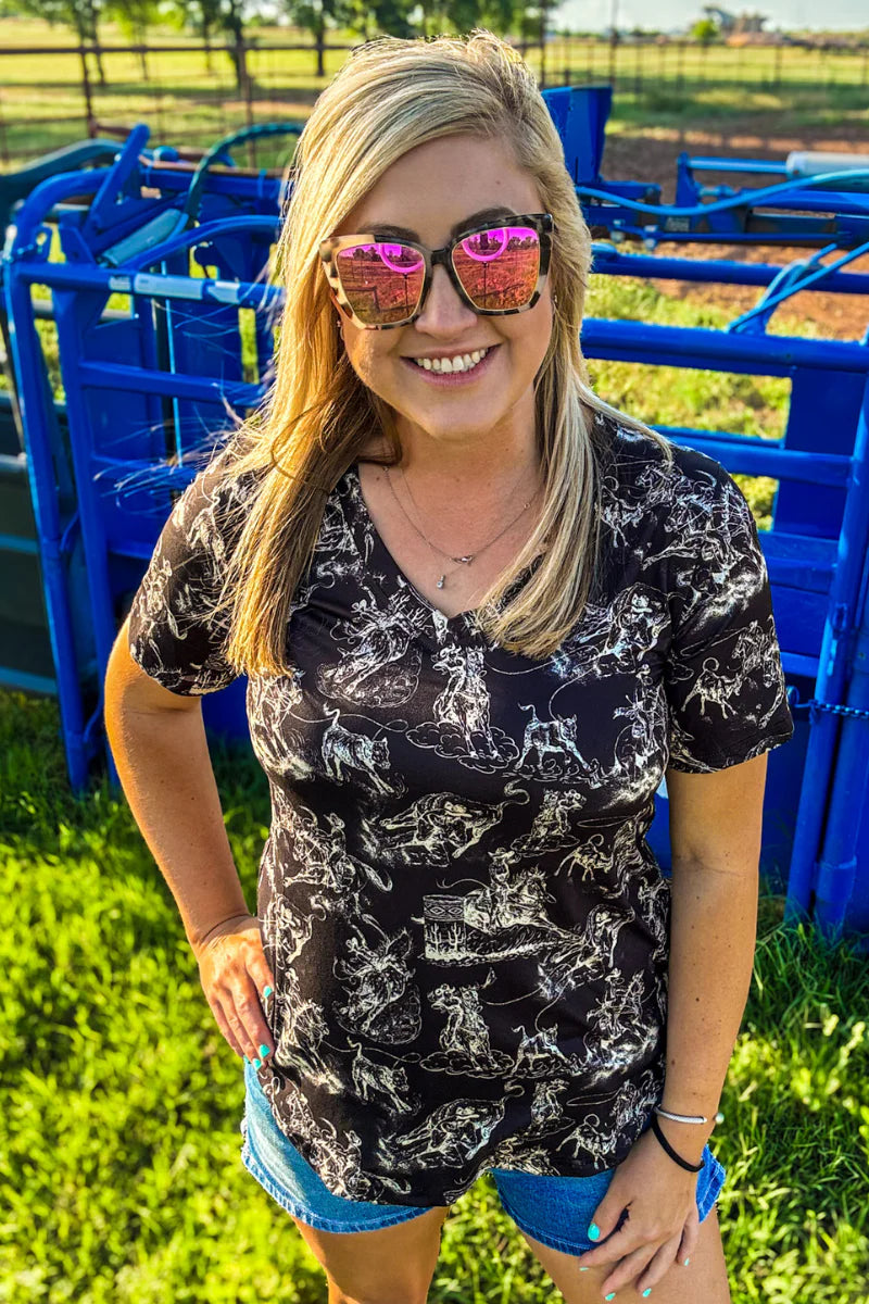 RODEO ROAD V NECK