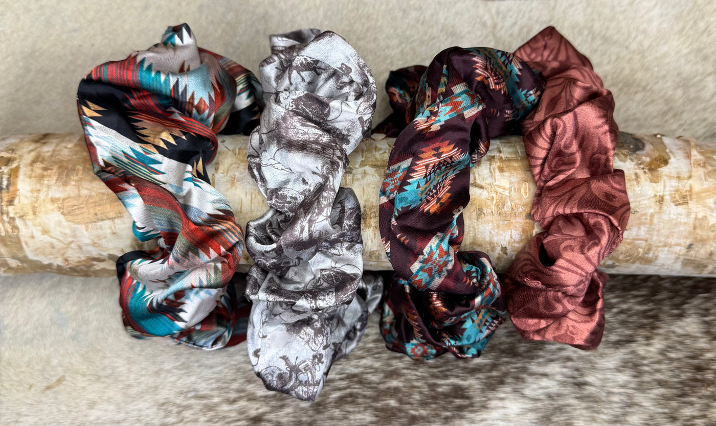 SK SCRUNCHIES