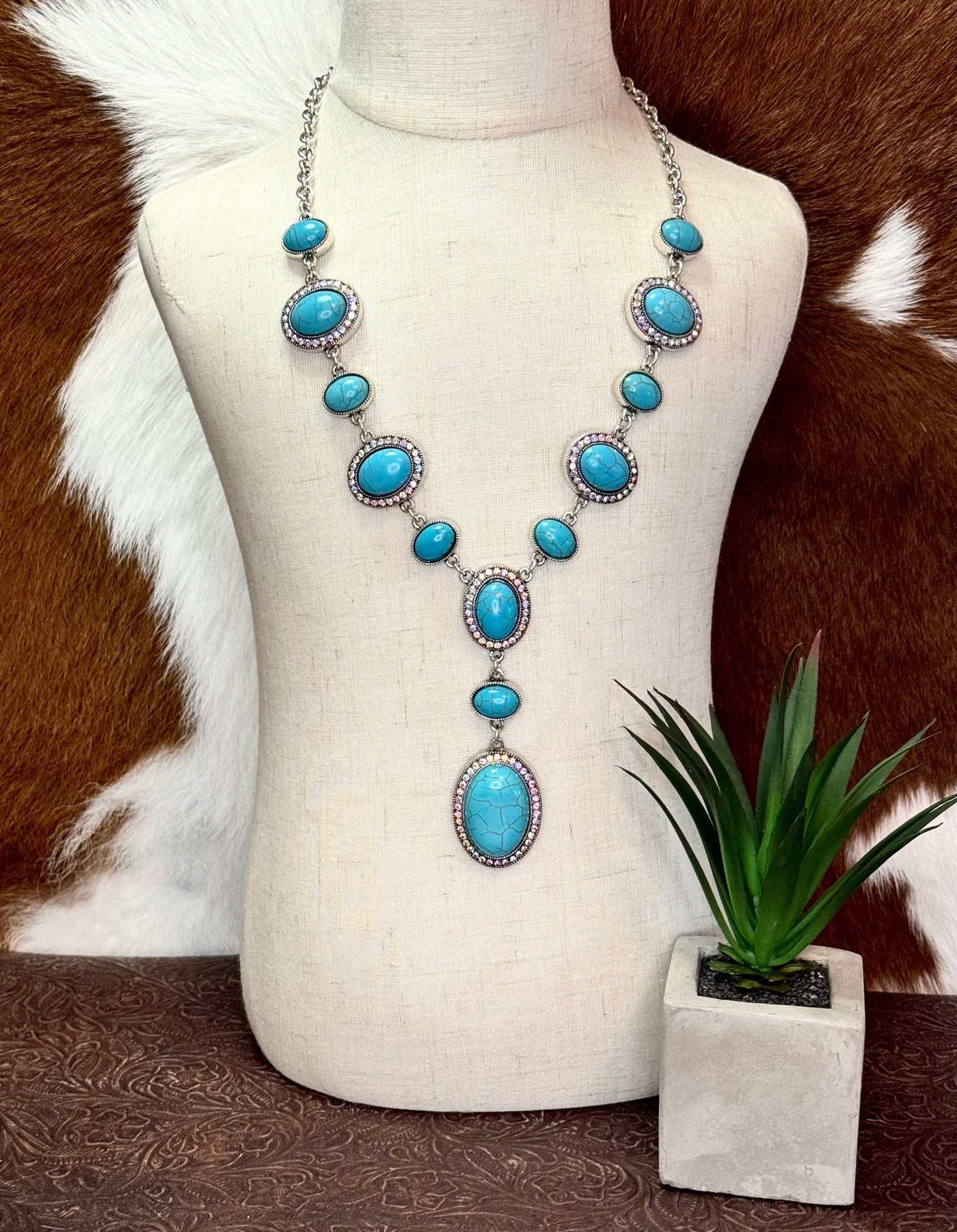 TEHAMA Necklace