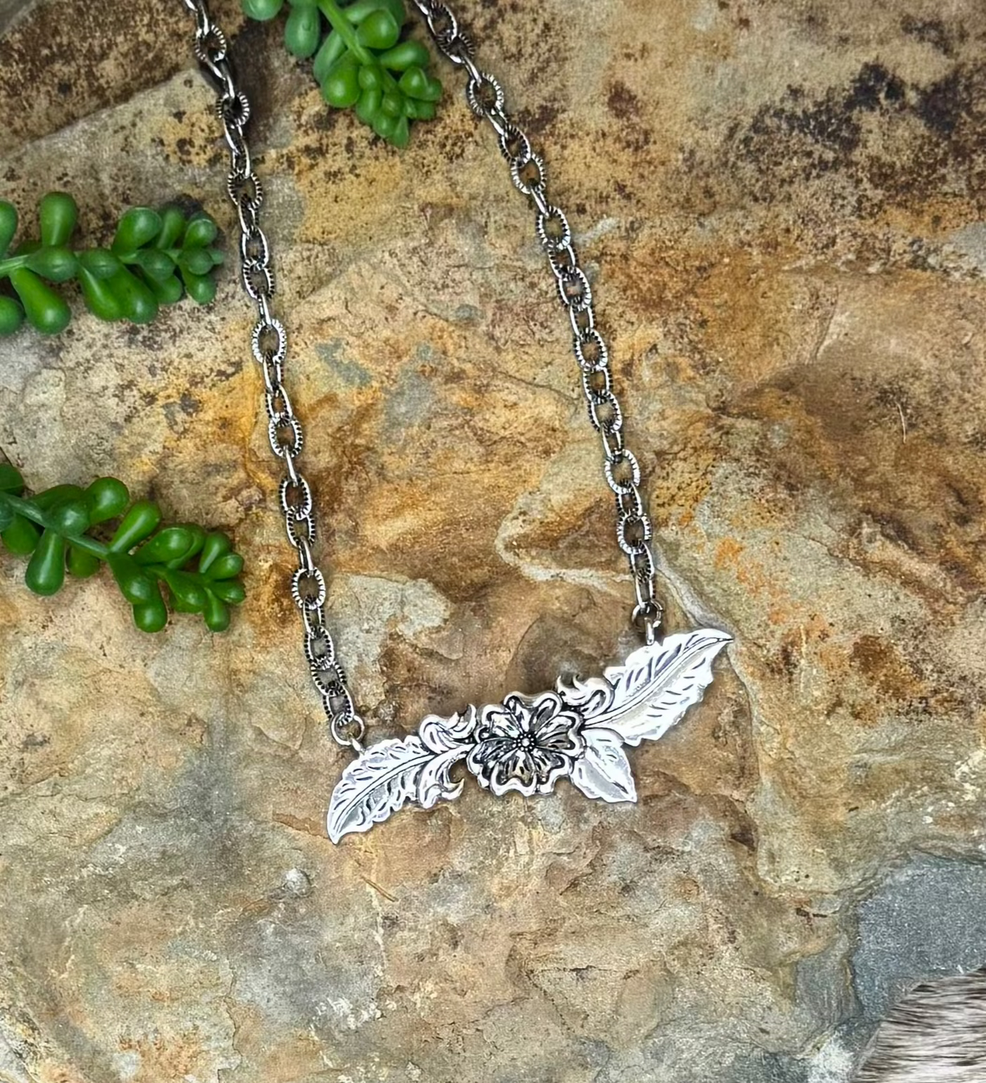 TOOLED LEATHER NECKLACE