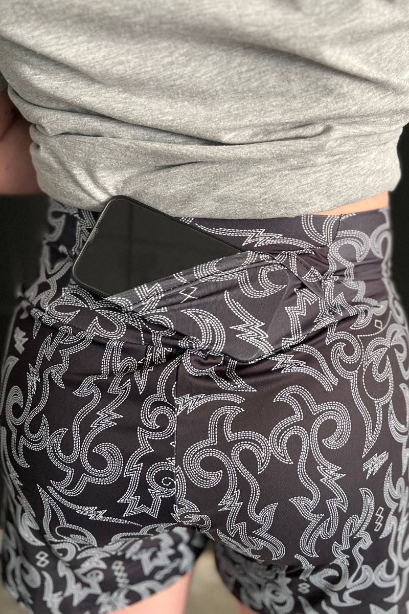 RODEO NIGHTS SHORTS